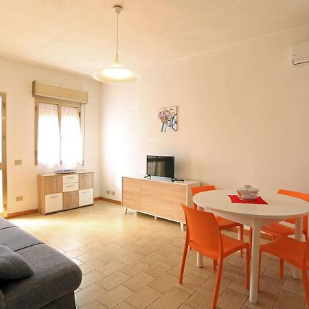 Appartamento Lucilla Punta Secca Exterior photo
