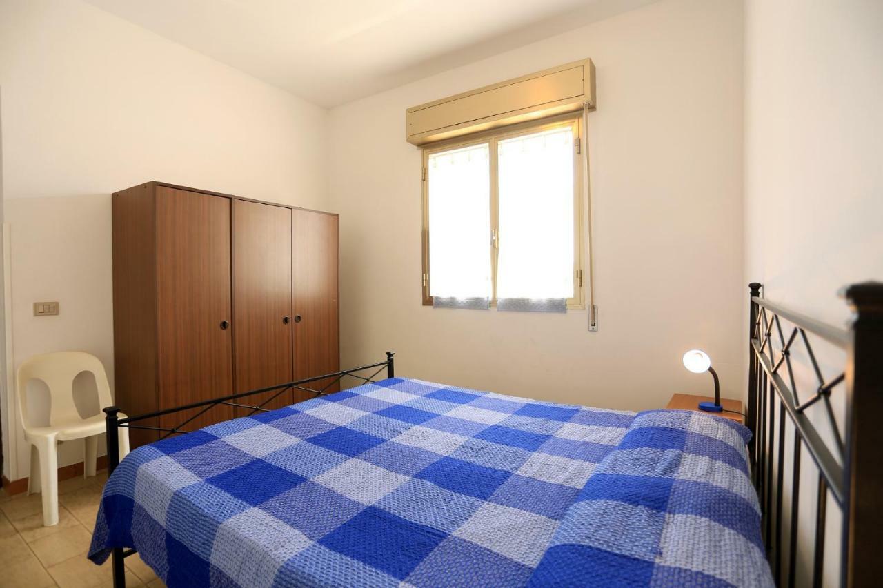 Appartamento Lucilla Punta Secca Exterior photo